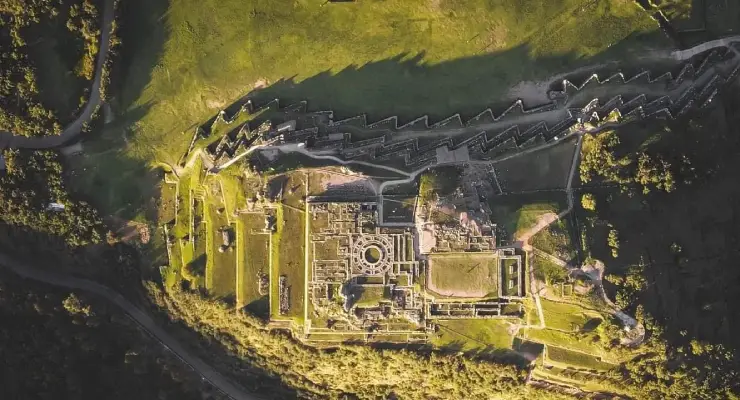 COMPLEJO-ARQUEOLOGICO-DE-SACSAYHUAMAN-1 Il mistero delle incredibili mura megalitiche di Cusco e Sacsayhuaman in Perù